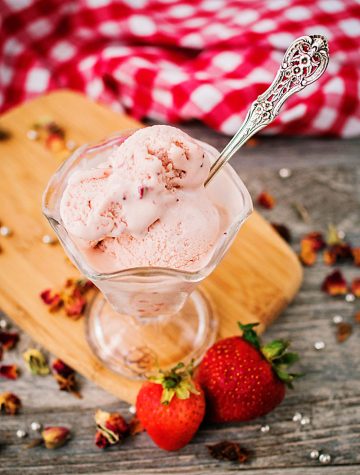 Strawberry frozen yogurt in a vintage ice cream bowl