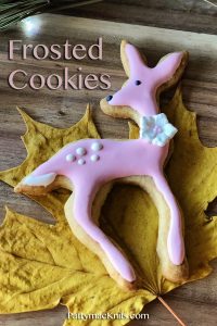 How to Bake Frosted Sugar Cookies